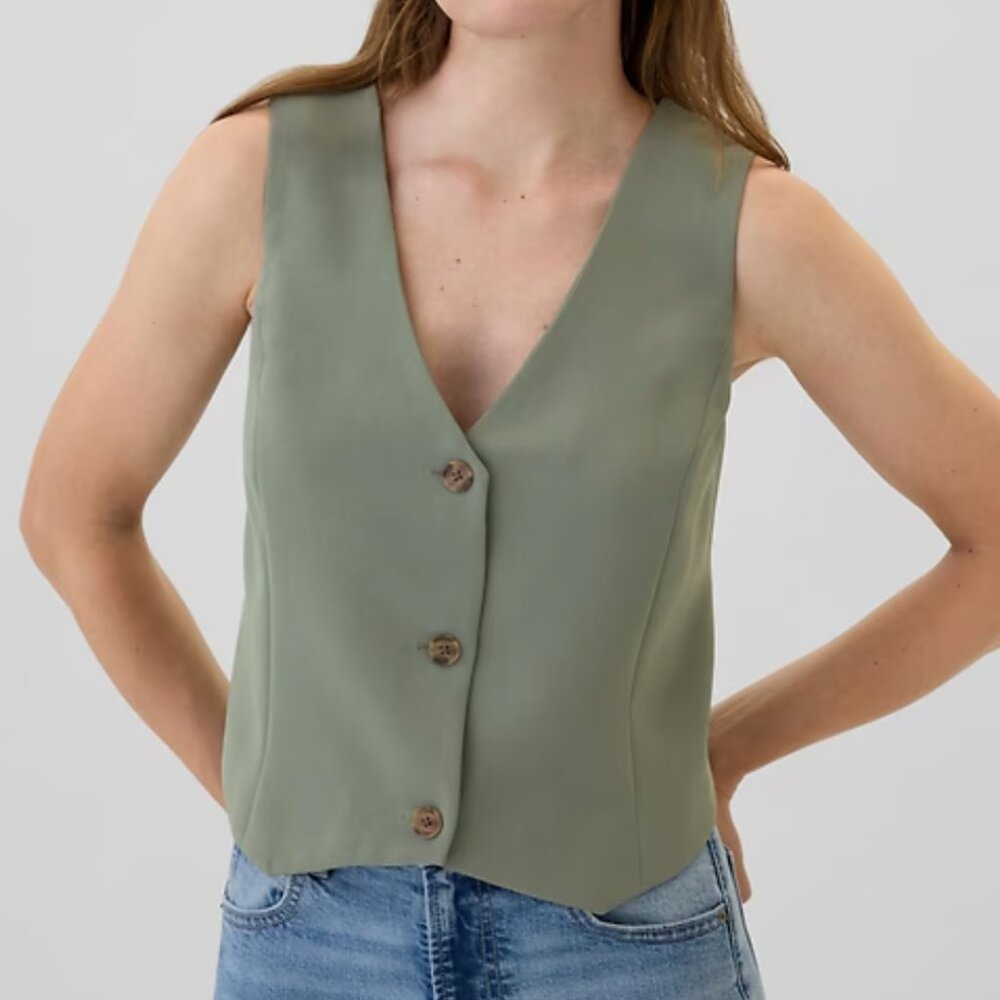 NWT Gap Crepe V-Neck Vest Women's Size L Palm Green